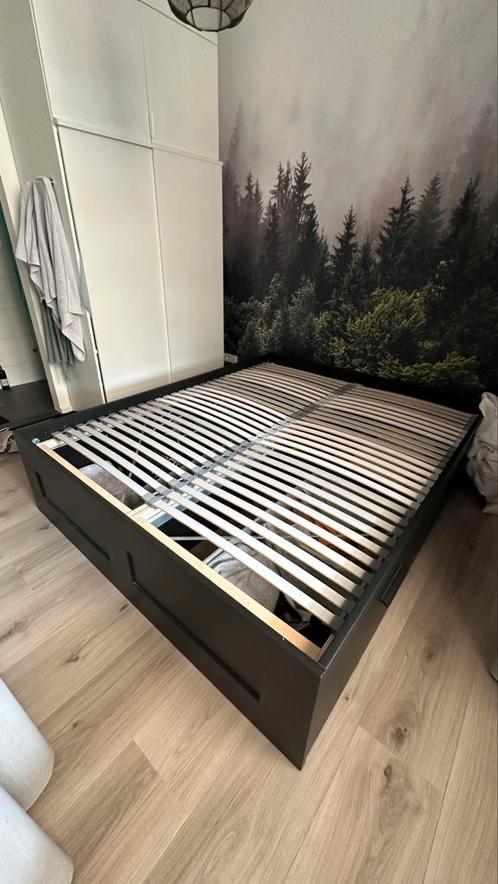 Ikea Brimnes bed + lattenbodems, Huis en Inrichting, Slaapkamer | Bedden, Zo goed als nieuw, Tweepersoons, 160 cm, 200 cm, Hout
