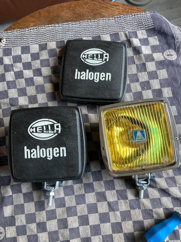 Oldtimer 2 Hella mistlampen type 149 met covers, Auto-onderdelen, Verlichting, Ophalen of Verzenden