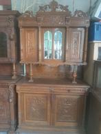Antieke Kast - Prachtige Houten Details, Ophalen