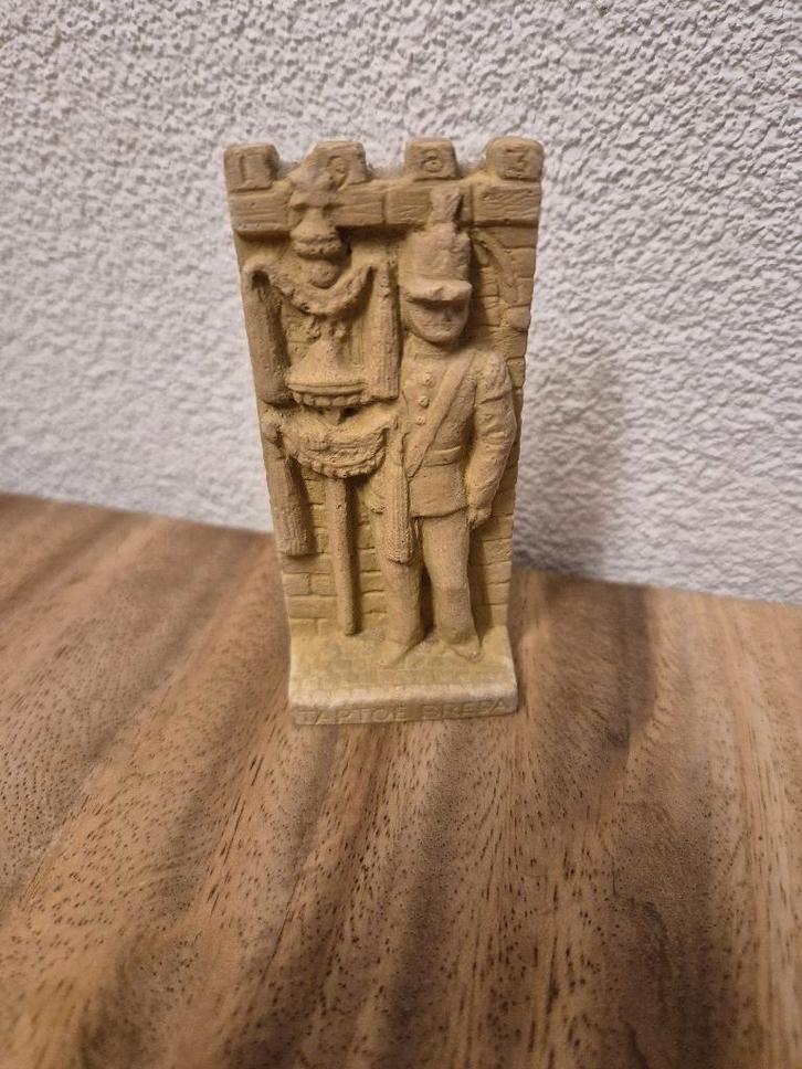 Jaarbeeld Taptoe Breda 1983, Verzamelen, Beelden en Beeldjes, Overige typen, Ophalen of Verzenden