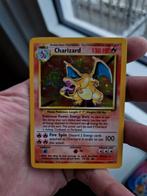 Charizard 4/102 Holo Base Set 1999 Wotc, Hobby en Vrije tijd, Verzamelkaartspellen | Pokémon, Ophalen of Verzenden, Zo goed als nieuw