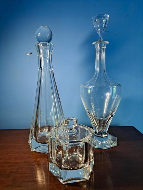 2 karaffen en bonbonierre. van MOSER, Antiek en Kunst, Antiek | Glas en Kristal, Ophalen of Verzenden