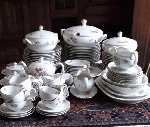 Compleet 12 persoons Bavaria Sercies, Antiek en Kunst, Antiek | Servies compleet, Ophalen