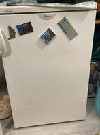Koelkast te koop - weinig gebruikt!, Witgoed en Apparatuur, Koelkasten en IJskasten, 100 tot 150 liter, Zo goed als nieuw, Energieklasse A of zuiniger