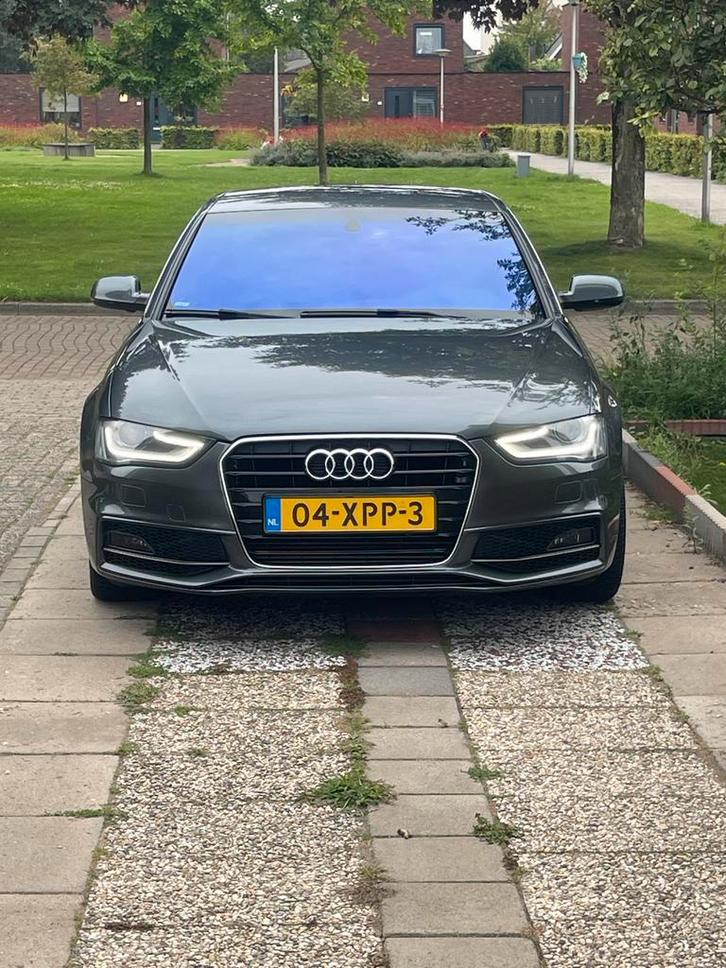 Audi A4 1.8TFSI 125KW 2012 Grijs S-line NAP, Auto's, Audi, Particulier, A4, ABS, Airbags, Airconditioning, Android Auto, Apple Carplay