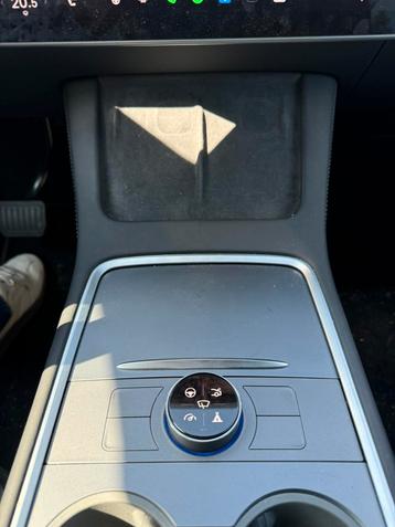 Enhance S3XY Knob (voor Tesla Model 3/Y) beschikbaar voor biedingen
