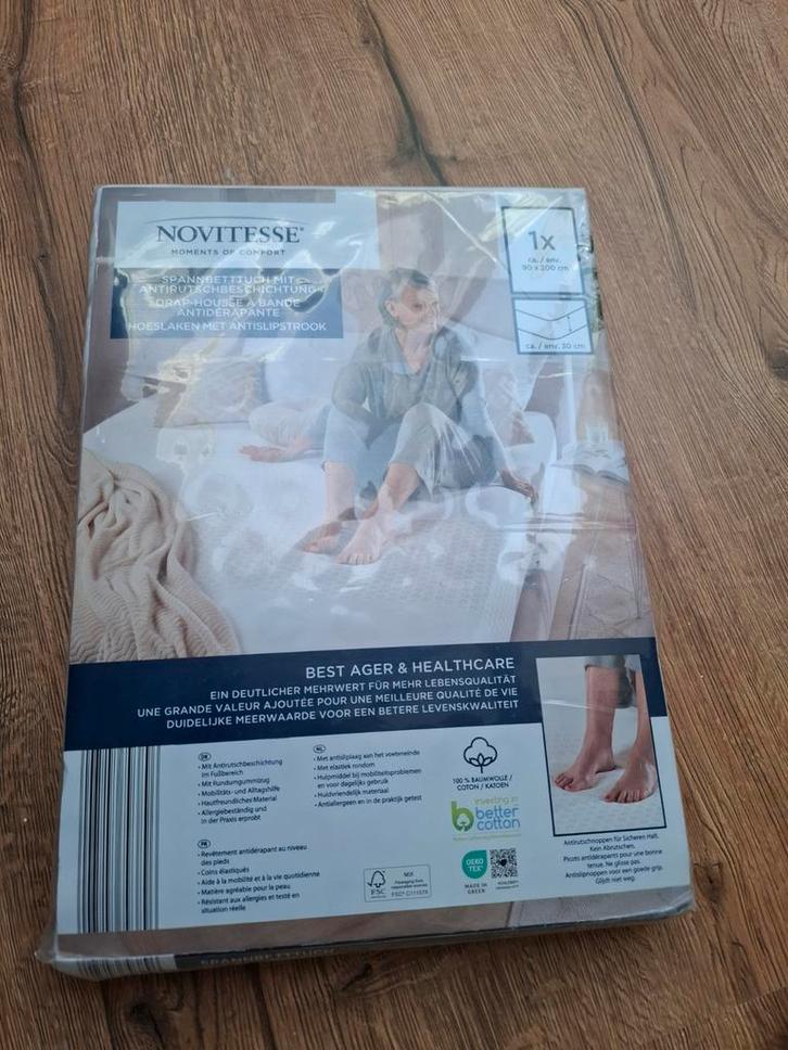 Novitesse Hoeslaken 90x200 Antislip Beige Katoen, Huis en Inrichting, Slaapkamer | Beddengoed, Nieuw, Hoeslaken of Sloop, Eenpersoons