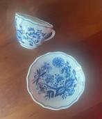 7 Hutschenreuther Kop en Schotel Zwiebelmuster, Huis en Inrichting, Keuken | Servies, Ophalen of Verzenden, Zo goed als nieuw