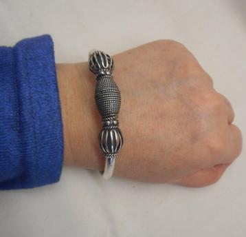 Zilveren vintage klemarmband  nr.1141 beschikbaar voor biedingen