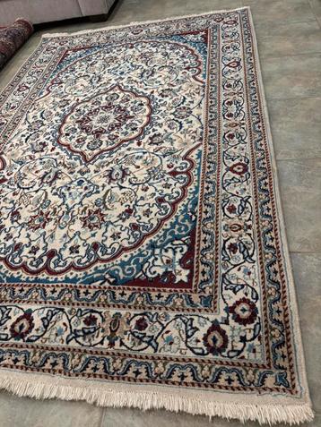 Nain, handgemaakte Perzisch tapijt uit Nain Iran. beschikbaar voor biedingen