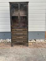 Metalen vitrinekastje met 4 lades. 53x39x127., 100 tot 150 cm, Zo goed als nieuw, Industrieel, stoer., Metaal