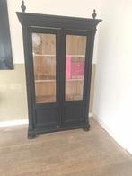 Brocante kast, Ophalen