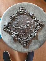 Antiek sierstuk met afbeelding van vrouw en vogels, Ophalen of Verzenden