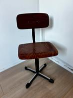 Vintage schoolstoeltje - Gaaf!, Ophalen, Bruin, Zo goed als nieuw, Eén