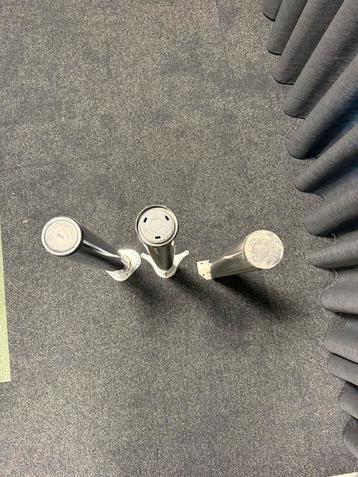 3 Chromen Tafelpoten - Verschillende Hoogtes beschikbaar voor biedingen