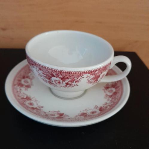 Antieke kop en schotel Balmoral Royal Sphinx, Antiek en Kunst, Antiek | Servies los, Ophalen of Verzenden