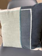 Sierkussen COCO MAISON blauw tinten serie Timeless, Ophalen of Verzenden, Zo goed als nieuw, Blauw, Vierkant