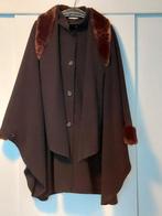 Zwarte dames jas / cape met losse nep bont kraag en mouwen, Kleding | Dames, Zwart, Maat 46/48 (XL) of groter, Ophalen of Verzenden