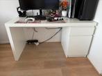 Malm bureau ikea, Huis en Inrichting, Bureaus, Ophalen, Zo goed als nieuw, Bureau