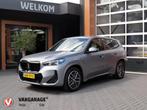 BMW iX1 eDrive20 67 kWh | M-Pakket | NL-Auto | Innovation Pa, Auto's, BMW, Gebruikt, 750 kg, 204 pk, 474 km