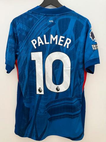 Diverse voetbalshirts (Liverpool, Chelsea, Arsenal etc.) beschikbaar voor biedingen