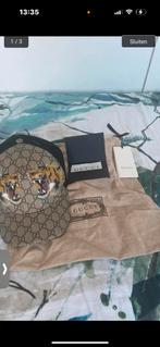 GUCCI TIGER PRINT ORGINEEL, Kleding | Heren, Mutsen, Sjaals en Handschoenen, Ophalen of Verzenden, Zo goed als nieuw, Muts