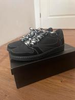 Jordan 1 Travis scott, Kleding | Heren, Schoenen, Verzenden, Zwart, Sneakers of Gympen, Gedragen