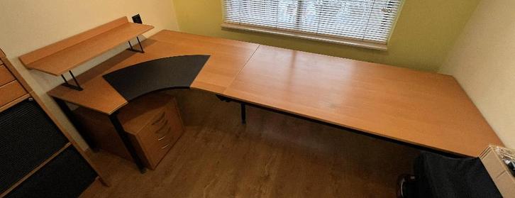 IKEA Effektiv Bureau, Huis en Inrichting, Bureaus, Gebruikt, Bureau, Ophalen