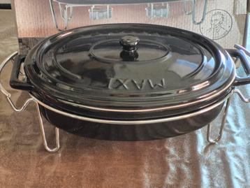 Gusta Maxi cocotte zwart met warmhoudhouder beschikbaar voor biedingen