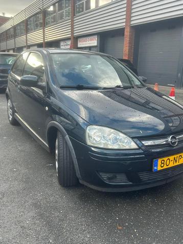 Opel Corsa 1.2 16V 3D 2004 Zwart beschikbaar voor biedingen
