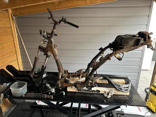 Sym symphony sr frame te koop geel kenteken 50€, Fietsen en Brommers, Scooters | SYM, Zo goed als nieuw, Overige modellen, Ophalen of Verzenden