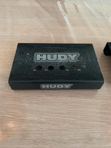 HUDY Touring Car Stand - 108150 beschikbaar voor biedingen
