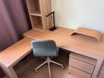 Desk with pull-out side / bureau met uittrekbaar, Huis en Inrichting, Ophalen, Zo goed als nieuw