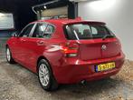 BMW 1-serie 114i 2015 Business line 5D ECC,ST.VERW,LED,PDC,1, Auto's, BMW, 1-Serie, 65 €/maand, Gebruikt, Euro 6