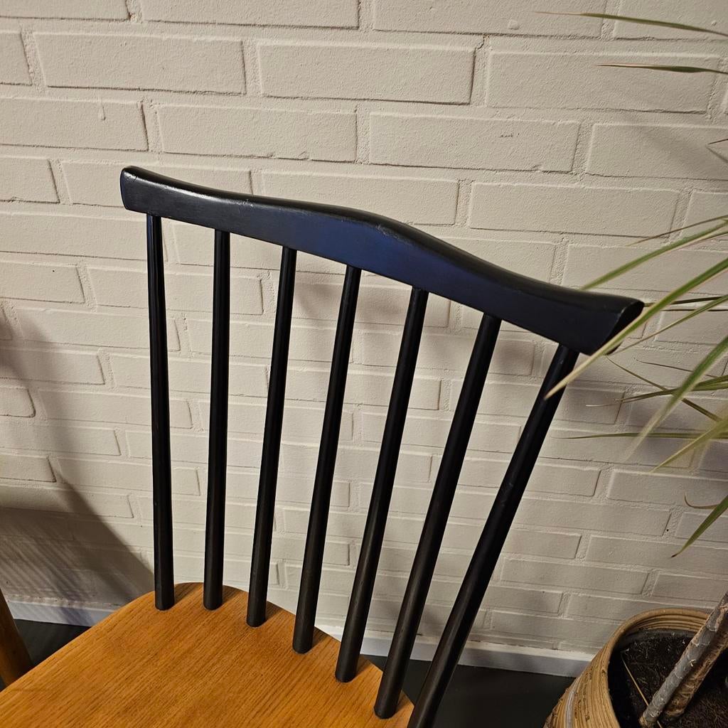 Scandinavische Stoel Spijlenstoel Tapiovaara stijl, Ophalen of Verzenden, Zo goed als nieuw, X, Eén