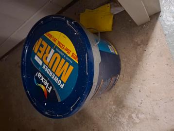 10 liter verf. Merk Flexa. Kleur licht zalm (GRATIS OPHALEN)