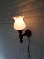 Vintage retro wandlamp hout glas Design Mid Century jaren 60, Ophalen of Verzenden, Zo goed als nieuw, Glas, Vintage retro jaren 60 gkas, hout Design Mid Century.