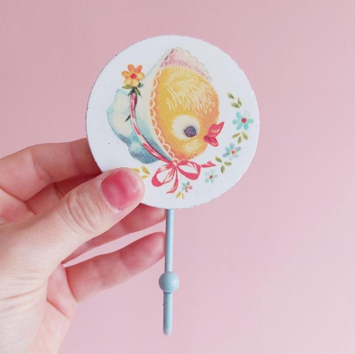 Kapstok haakje retro Kuiken lichtblauw - hout en metaal, Huis en Inrichting, Woonaccessoires | Kapstokken, Zo goed als nieuw, Wandkapstok