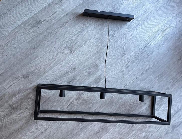 Moderne hanglamp - Mat Zwart - 110cm - Geschikt voor 3x E27, Huis en Inrichting, Woonaccessoires | Wandplanken en Boekenplanken