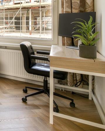 Westwing Bureau en Bureaustoel Set beschikbaar voor biedingen