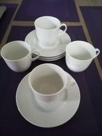 Kop en schotels 4 stuks., Ophalen of Verzenden, Aardewerk, Overige stijlen, Kop(pen) en/of Schotel(s)