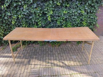 Behangtafel inklapbaar beschikbaar voor biedingen