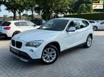 BMW X1 SDrive18i Executive|Ketting vervangen|Climate control, Auto's, Euro 5, Zwart, 4 cilinders, 150 pk