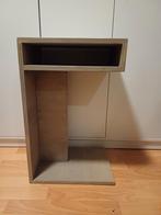 Zelfgemaakt houten nachtkastje, Ophalen, Gebruikt
