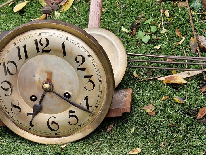 Antieke Wijzerplaat (klok) voor decoratie (brocante), Antiek en Kunst, Curiosa en Brocante, Ophalen of Verzenden