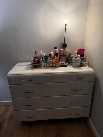 Dressoir gratis