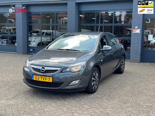 Opel Astra 1.7 CDTi S/S Edition Pdc|Cruisec|Airco, Auto's, Opel, Bedrijf, Te koop, Astra, ABS, Airbags, Airconditioning, Boordcomputer