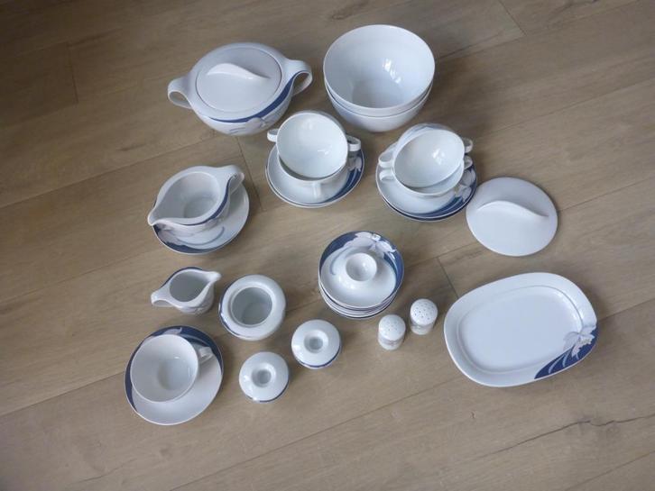 Serviesdelen Viva Marbella., Huis en Inrichting, Keuken | Servies, Zo goed als nieuw, Overige typen, Overige stijlen, Porselein
