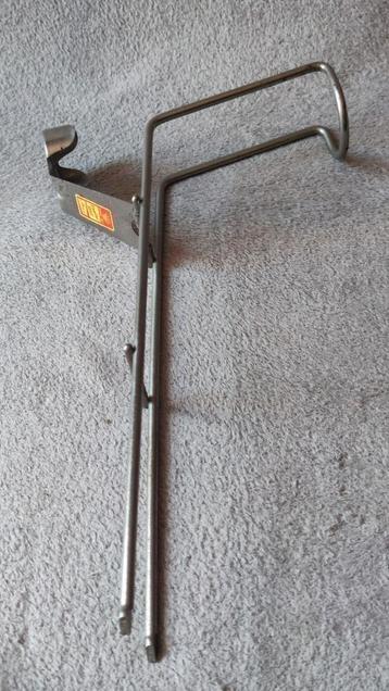 Vintage Albatros hengelsteun, hengelstandaard  beschikbaar voor biedingen