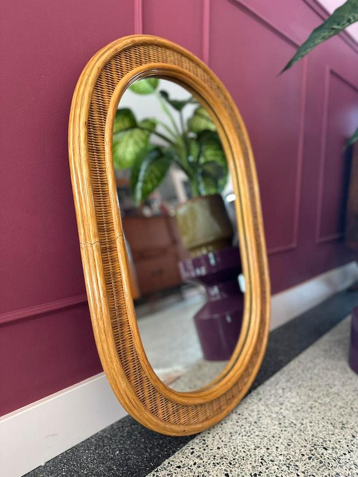 Vintage spiegel rotan / riet 1970s 1980s, Antiek en Kunst, Antiek | Spiegels, 50 tot 100 cm, Minder dan 100 cm, Ovaal, Ophalen